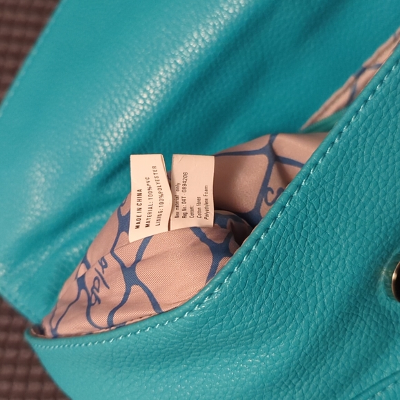 Colab Clutch Purse - Picture 5 of 5